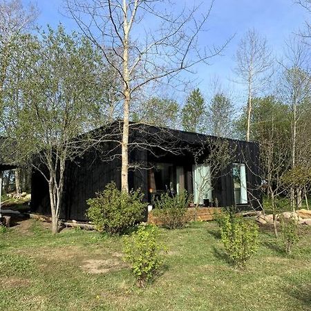 Small Cozy 3-Room House With Terrace & Large Garden Ilmandu Exteriör bild
