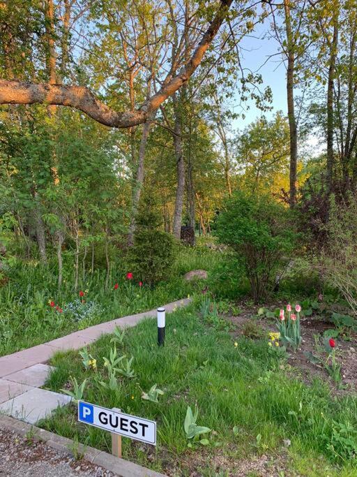 Small Cozy 3-Room House With Terrace & Large Garden Ilmandu Exteriör bild