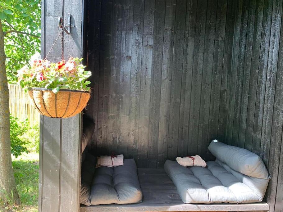 Small Cozy 3-Room House With Terrace & Large Garden Ilmandu Exteriör bild